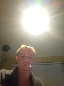 piercingpik online show from September 22, 9:43 pm