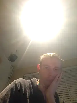 piercingpik online show from March 15, 10:50 pm