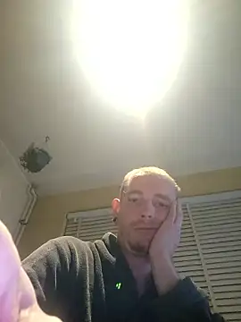 piercingpik online show from January 11, 9:00 pm