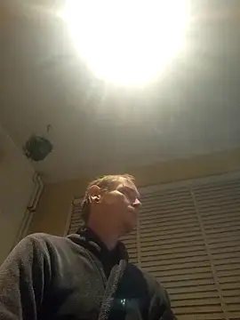 piercingpik online show from March 13, 1:10 am