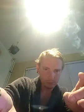 piercingpik online show from November 4, 8:12 pm