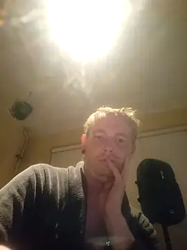 piercingpik online show from May 3, 9:07 pm