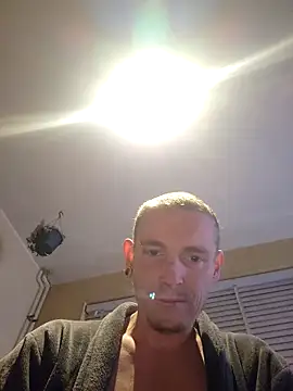 piercingpik online show from January 5, 9:51 pm