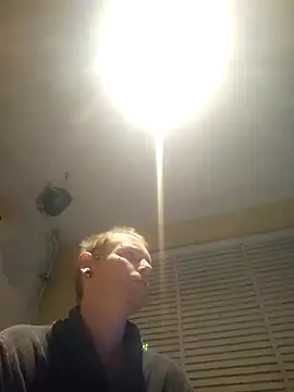 piercingpik online show from March 4, 10:28 pm