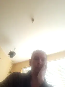 piercingpik online show from March 19, 11:10 am