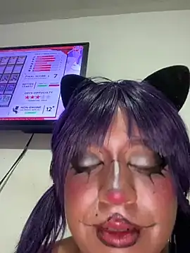 Lucy YupiSweet online show from June 20, 8:19 am