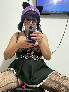 Lucy YupiSweet online show from June 14, 7:31 am