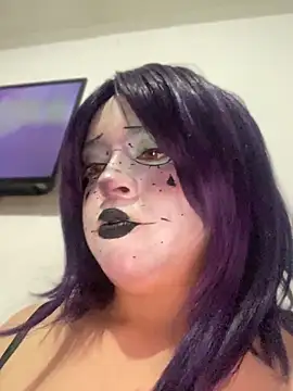 Lucy YupiSweet online show from April 18, 10:06 am