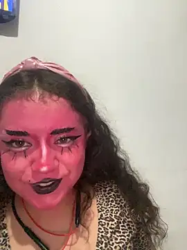 Lucy YupiSweet online show from April 10, 8:43 am