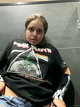 Lucy YupiSweet online show from November 14, 9:51 pm