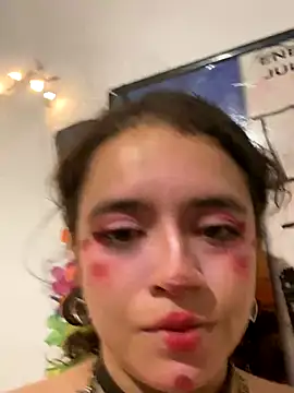 Lucy YupiSweet online show from November 2, 9:25 am