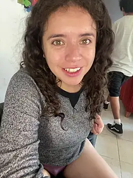 Lucy YupiSweet online show from November 26, 3:34 pm