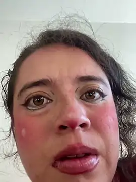 Lucy YupiSweet online show from November 19, 4:18 pm