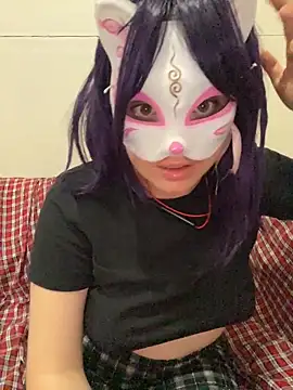 Snapshot of Lucy_YupiSweet chatting on February 27, 7:52 am Lucy YupiSweet online show from February 27, 7:52 am