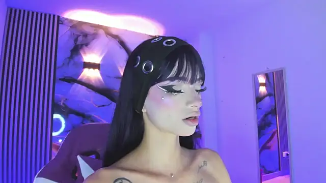 chloe jacksonn online show from June 13, 7:34 pm