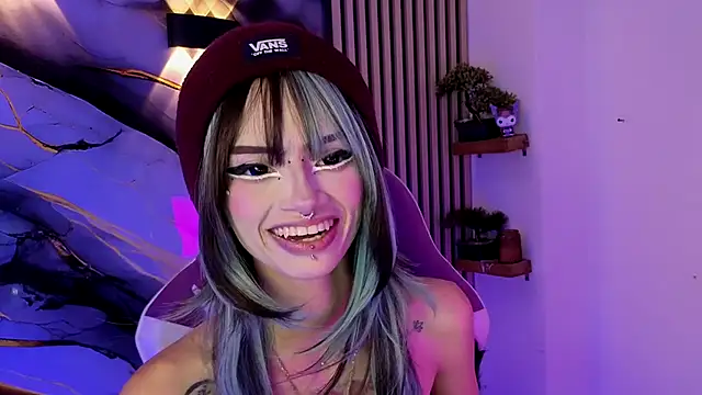 chloe jacksonn online show from July 17, 11:46 pm