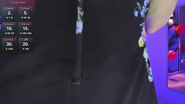 Snapshot of chloe_jacksonn chatting on February 12, 10:53 pm chloe jacksonn online show from February 12, 10:53 pm