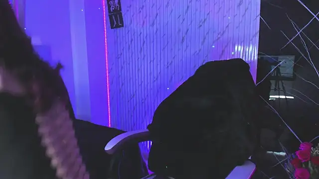 chloe jacksonn online show from November 13, 10:24 pm