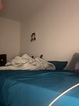 Ryan 12xX online show from December 15, 10:15 pm