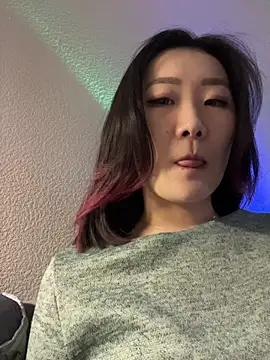 AikoYamada online show from December 5, 7:18 am