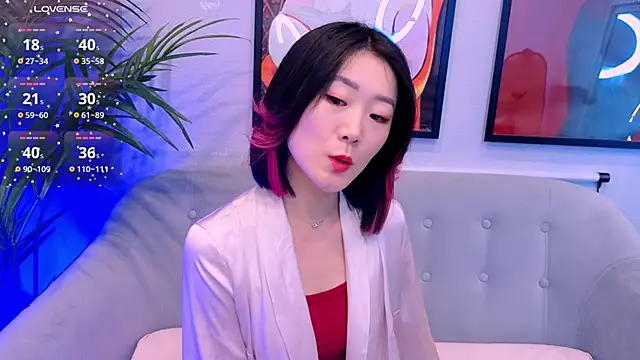 Snapshot of AikoYamada chatting on September 29, 6:20 am AikoYamada online show from September 29, 6:20 am