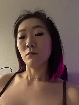 AikoYamada online show from November 3, 6:18 am