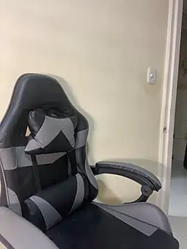 Vliacoooper2 online show from December 19, 6:16 am