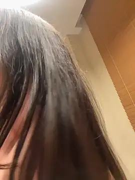 Snapshot of Lady_LauraRose chatting on November 8, 12:03 am Lady LauraRose online show from November 8, 12:03 am