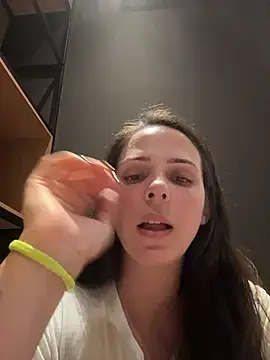 Lady LauraRose online show from February 5, 2:18 am