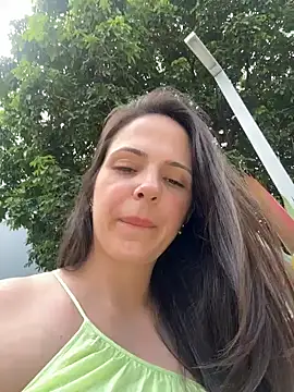 Snapshot of Lady_LauraRose chatting on November 14, 7:06 pm Lady LauraRose online show from November 14, 7:06 pm