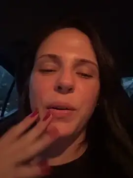 Snapshot of Lady_LauraRose chatting on October 9, 8:53 pm Lady LauraRose online show from October 9, 8:53 pm