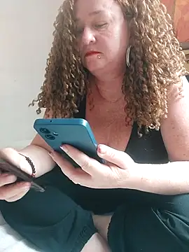 Snapshot of Miss-tetas chatting on December 18, 6:23 pm Miss-tetas online show from December 18, 6:23 pm