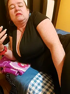 Snapshot of Miss-tetas chatting on February 19, 8:39 pm Miss-tetas online show from February 19, 8:39 pm