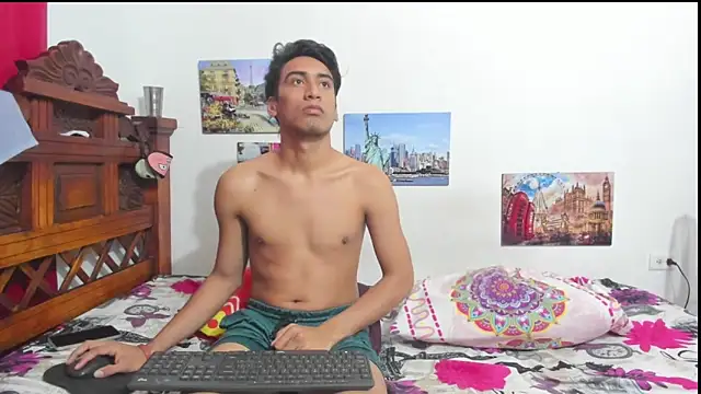 Roxana Tony online show from September 19, 2:04 am