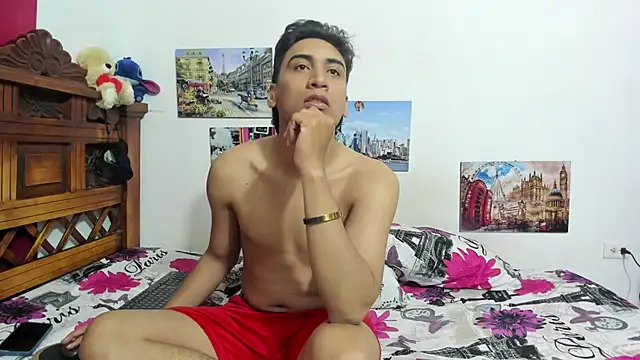 Roxana Tony online show from March 26, 1:59 am