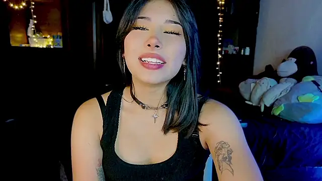 Snapshot of Shisuku_Sophi chatting on June 30, 12:43 am Shisuku Sophi online show from June 30, 12:43 am