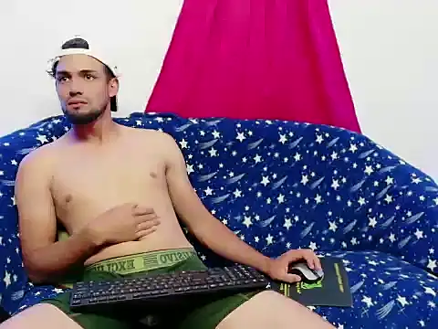 cristian-gp online show from November 14, 2:59 am