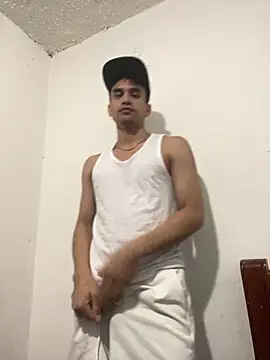 Camachito332 online show from March 20, 4:30 pm