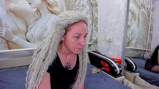 Gerald and Kristy online show from January 17, 10:30 am