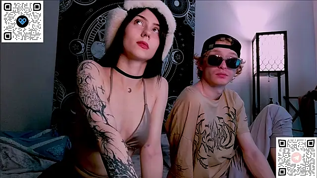 Snapshot of poisondevotion chatting on October 31, 11:07 am poisondevotion online show from October 31, 11:07 am