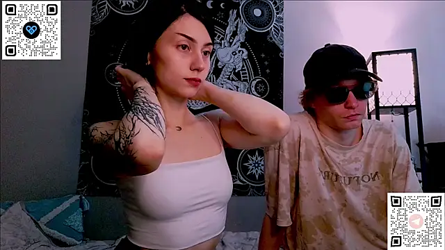 Snapshot of poisondevotion chatting on November 5, 10:07 am poisondevotion online show from November 5, 10:07 am