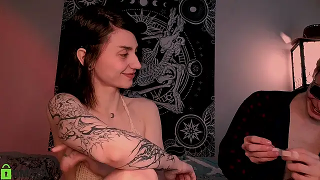 poisondevotion online show from May 8, 6:23 pm