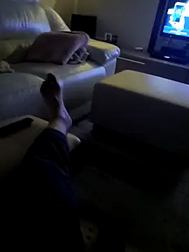 Io125 online show from February 2, 5:45 pm