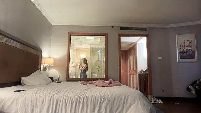 Snapshot of Ofcourseoneday chatting on November 11, 9:59 am Ofcourseoneday online show from November 11, 9:59 am