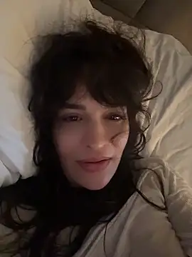 Ofcourseoneday online show from April 10, 6:42 am