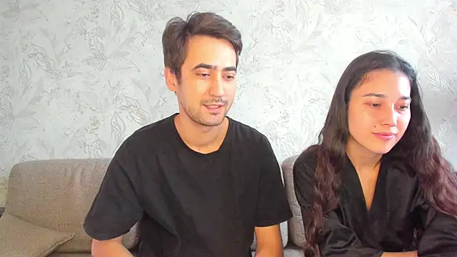 sophywhisper online show from November 15, 6:28 am