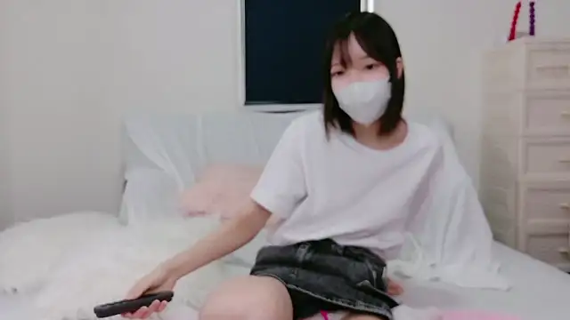 Snapshot of Azusa_128 chatting on September 14, 7:31 am Azusa 128 online show from September 14, 7:31 am