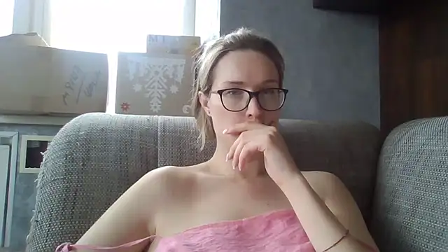 Snapshot of Jugira chatting on June 14, 2:07 pm Jugira online show from June 14, 2:07 pm