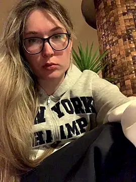 Jugira online show from November 15, 8:35 pm