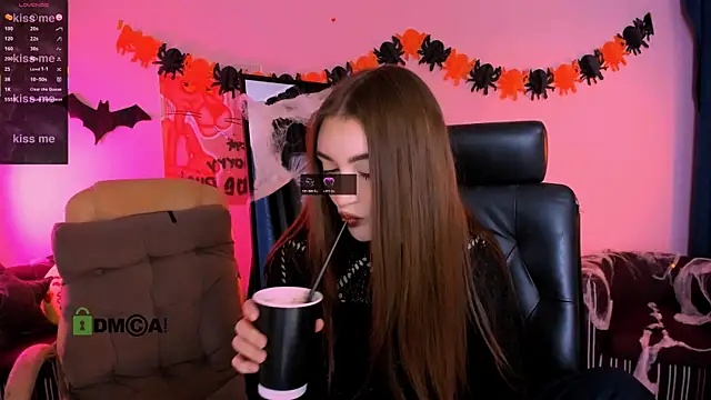 barbara crazy online show from November 3, 9:57 am